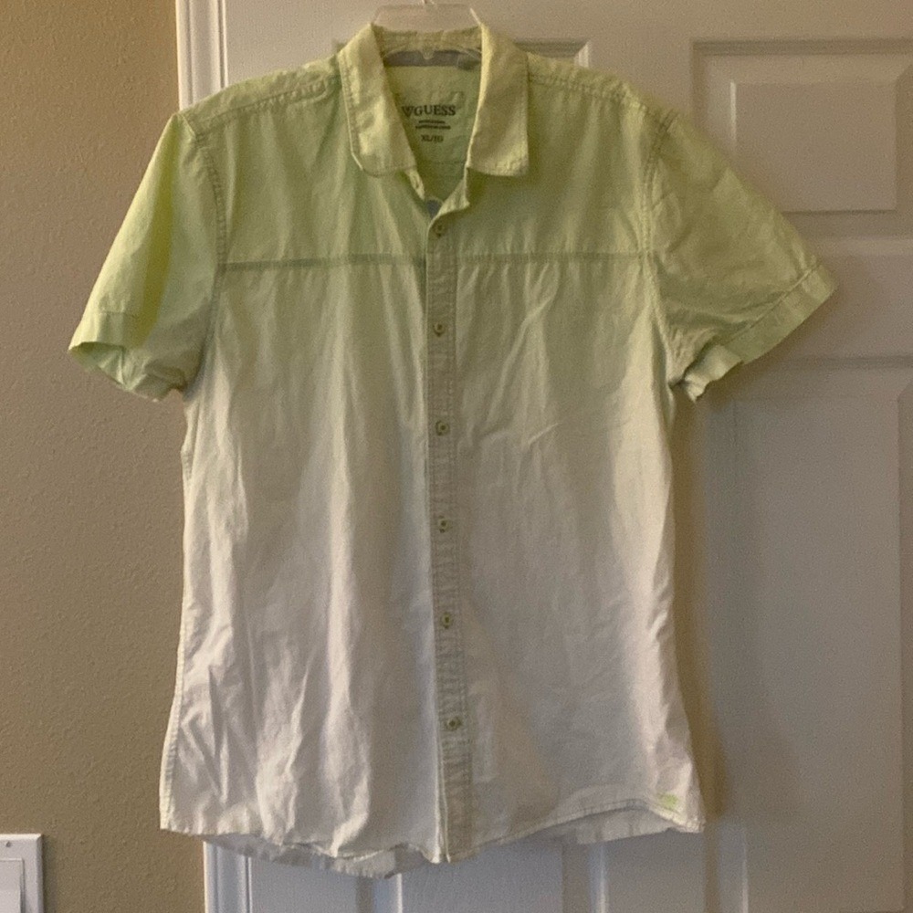 Guess Button Down Shirt‎